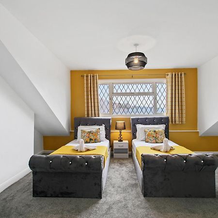 Home In Woodhouse, Leeds Leeds  Dış mekan fotoğraf