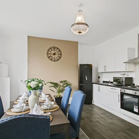 Home In Woodhouse, Leeds Leeds  Dış mekan fotoğraf